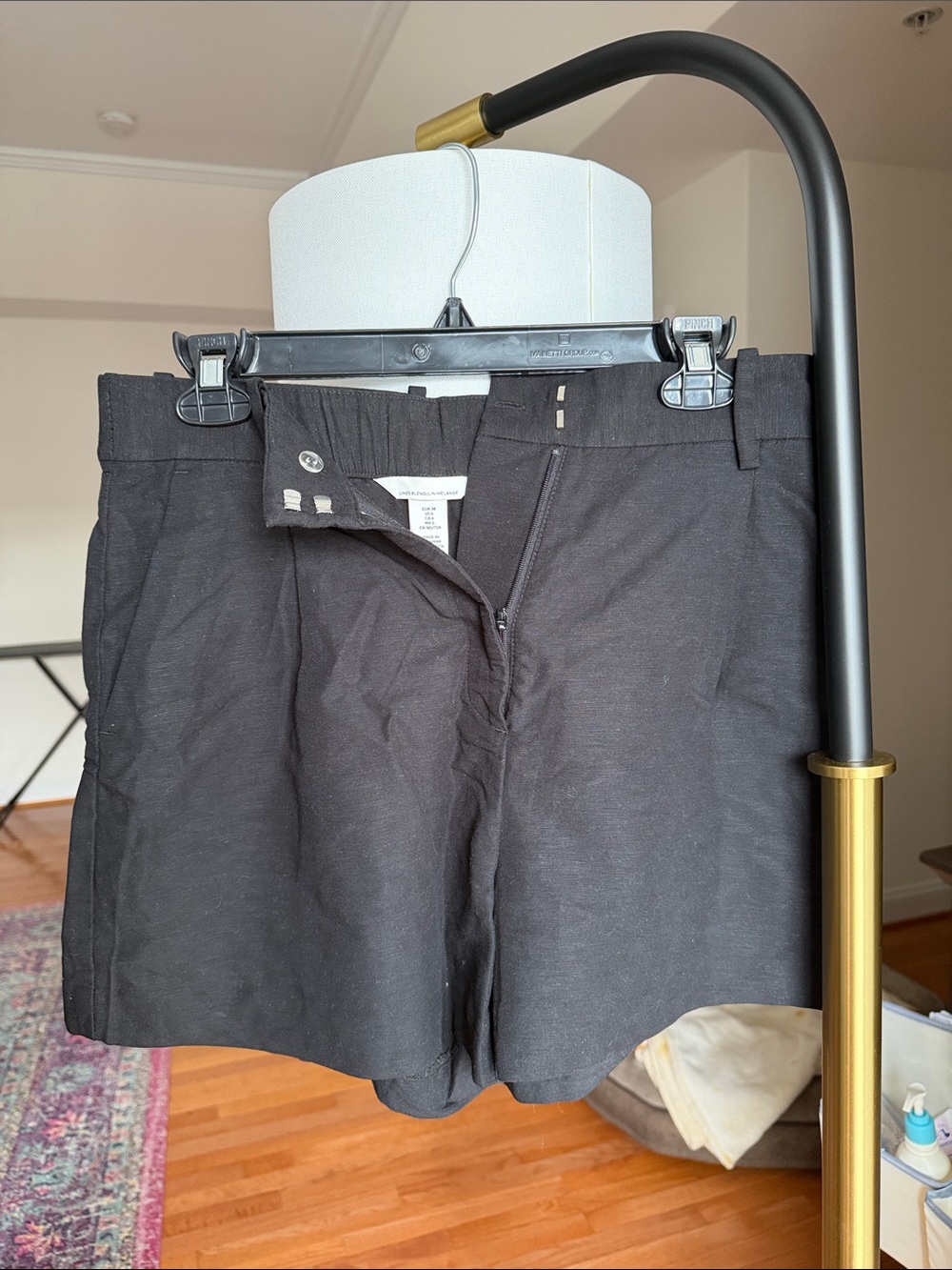 H&M Black Women's Dress Shorts